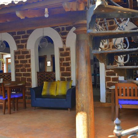 Cavala The Seaside Resort Baga Exterior photo