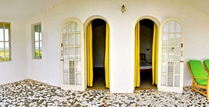 Cavala The Seaside Resort Baga Exterior photo