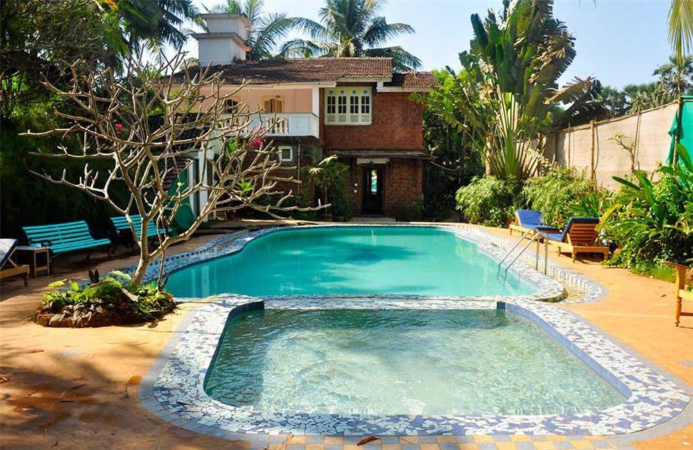 Cavala The Seaside Resort Baga Exterior photo