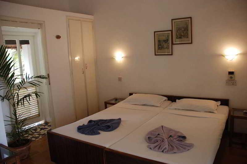 Cavala The Seaside Resort Baga Exterior photo